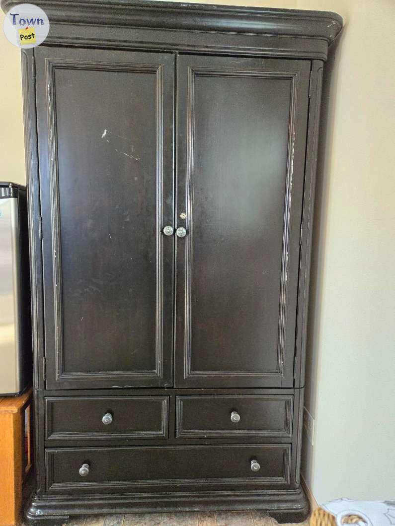 Photo of Wardrobe