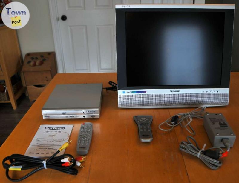 Photo of 20" Tv And Dvd Player With Remotes