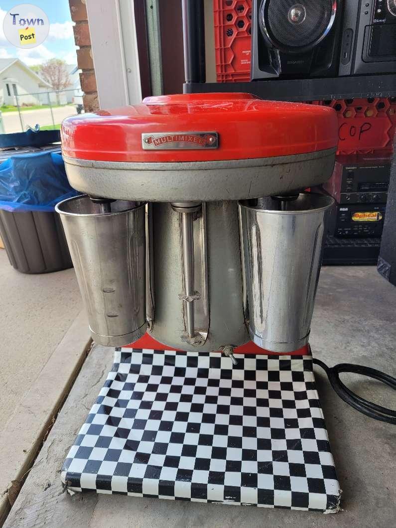 Photo of  1950'S/60'S VINTAGE 3 HEAD MILKSHAKE MACHINE