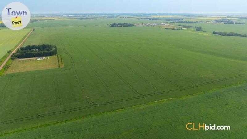 Photo of 192 Acres Farm Land For Sale - Urban County Line