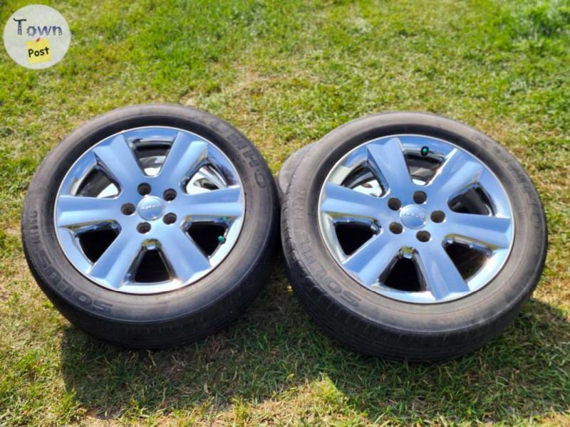 Photo of Dodge 19” rims with TPMS sensors