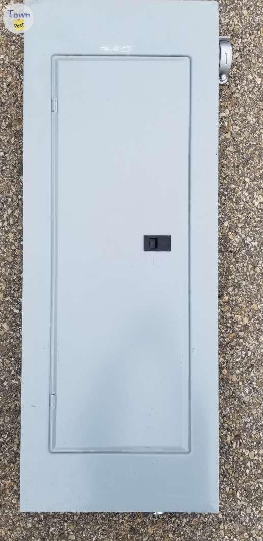 Photo of SIEMENS EQ442225 Loadcentre  225 A, 3 PH, 240 V, Type 1 