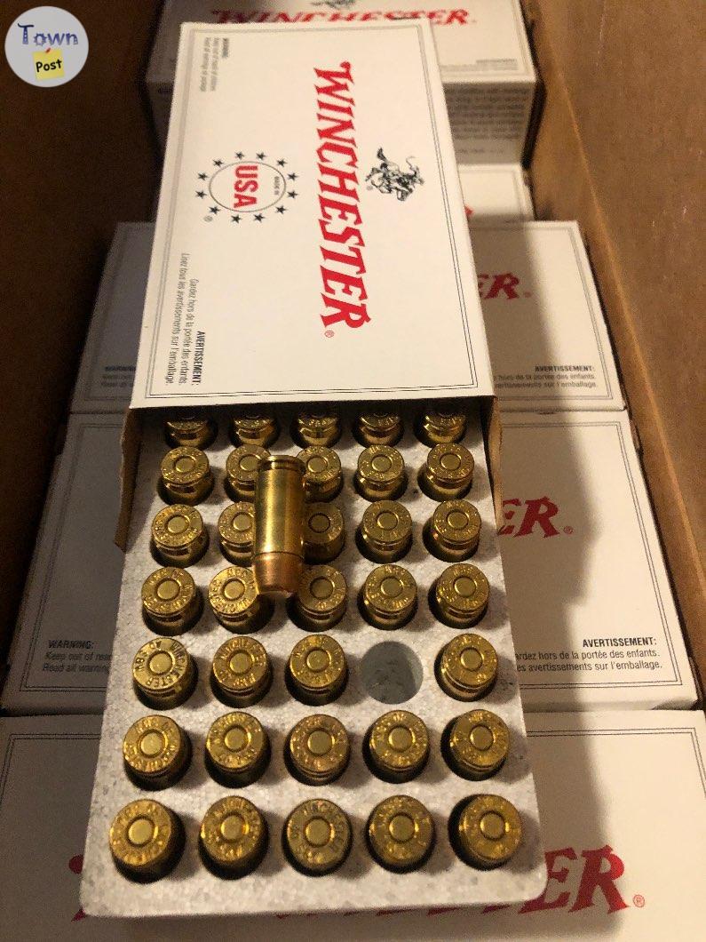 Photo of Winchester .40 S&W 165gn