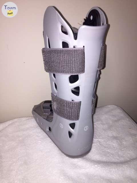 Photo of Adult Air cast/Boot Cast