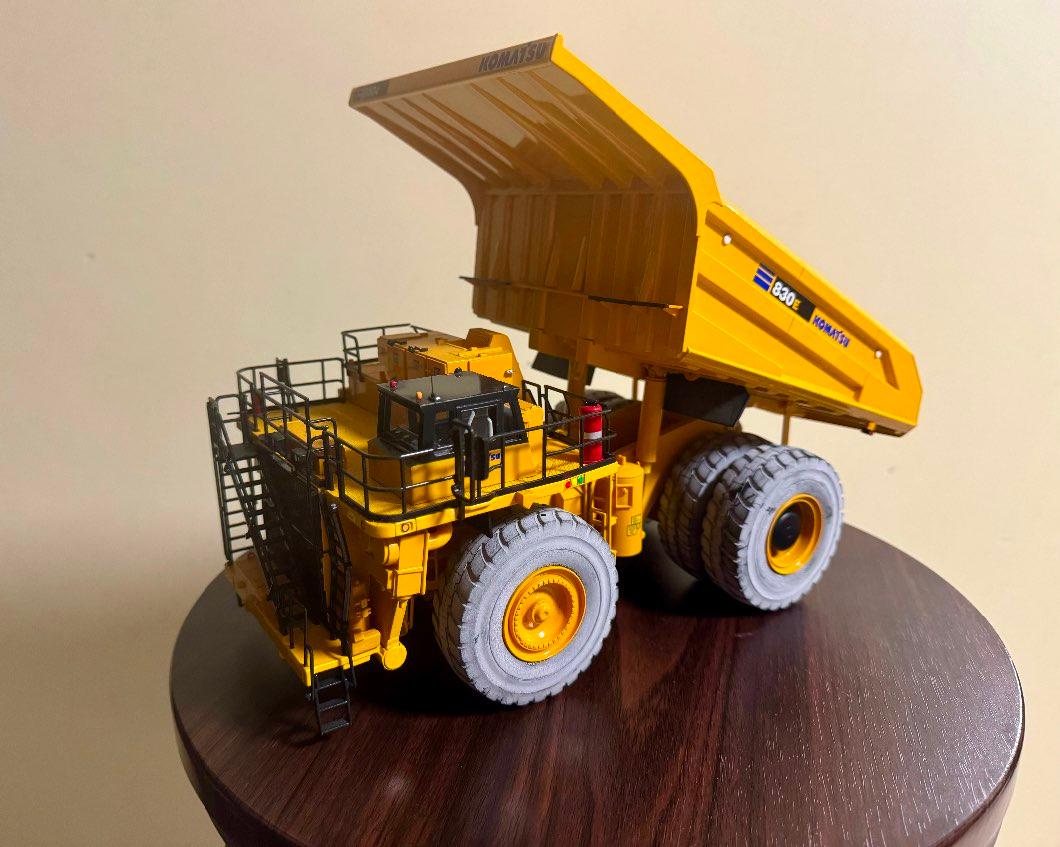 Photo of Diecast Komatsu 830E-AC