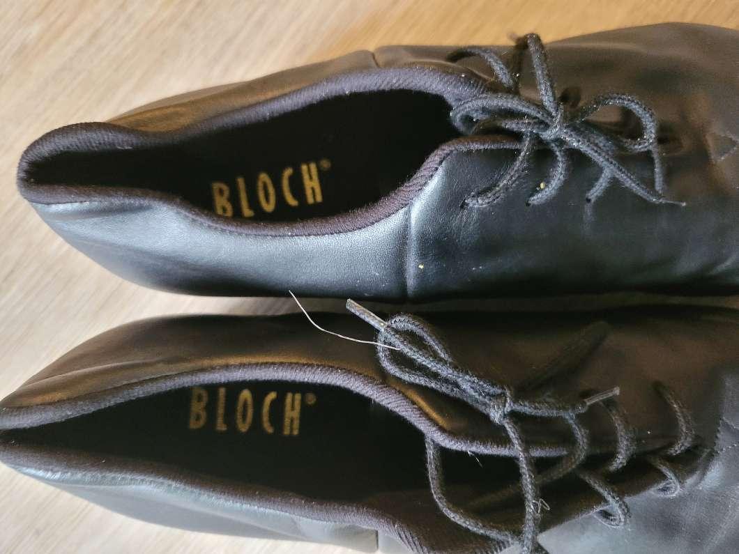 Photo of Block Tap dancing shoes